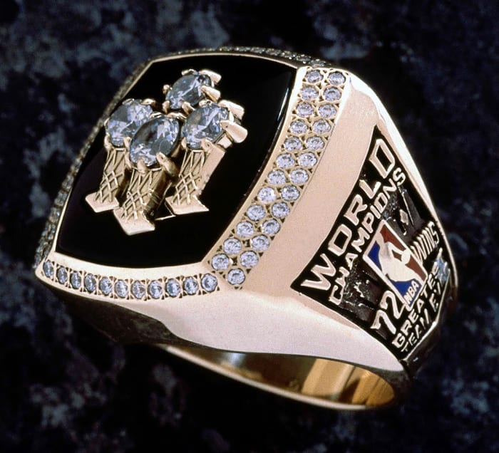 1996-Chicago-Bulls-NBA-Championship-ring.jpg